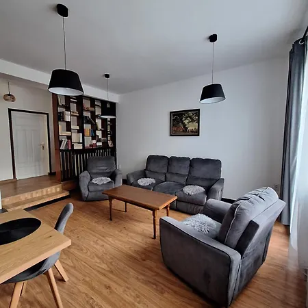 Szmer Olzy Lägenhet Istebna