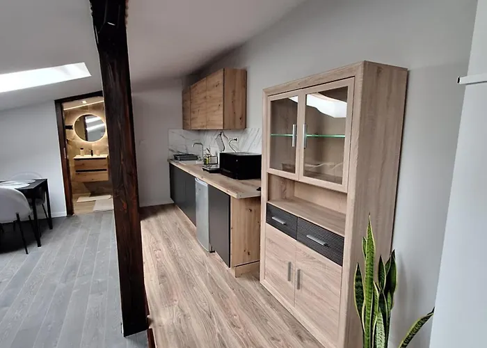 דירה Szmer Olzy איסטבנה